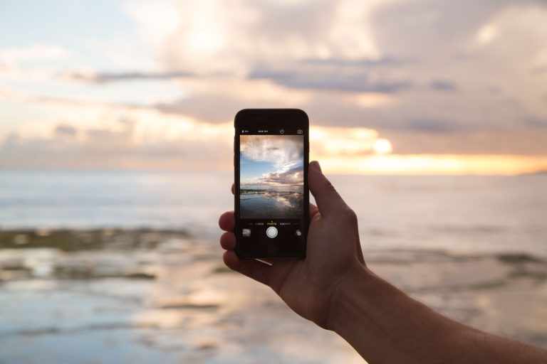Za předražený roaming může touha po výdělku