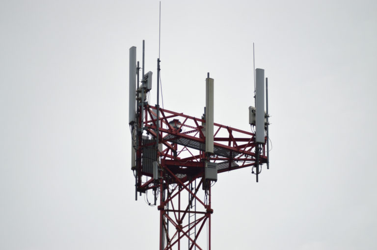 Nová pásma pro internet a televizi budou dostupná příští rok