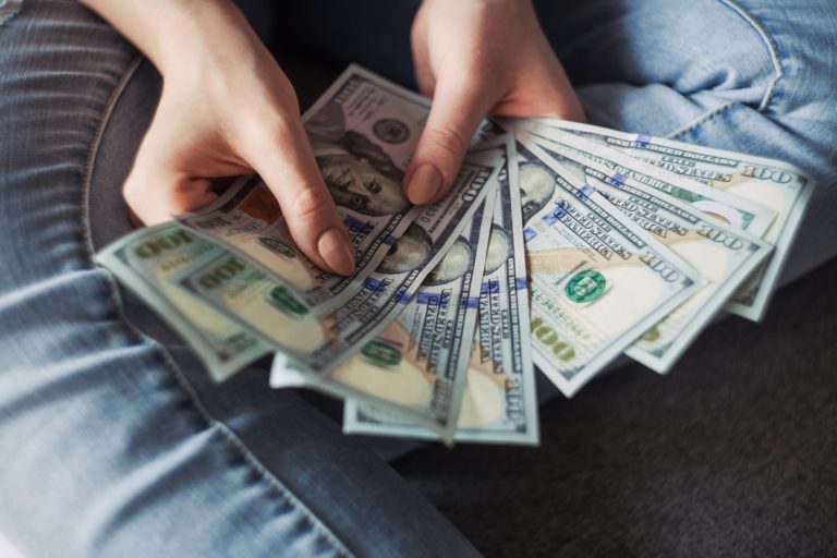 Finanční kompenzace pro majitele TV vysílačů