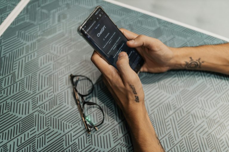LTE internet můžete mít doma i v mobilu