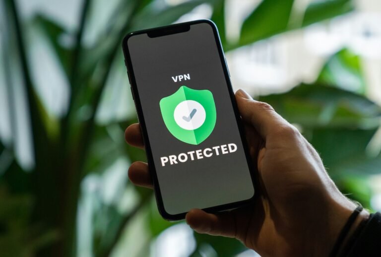 Konec hesel v mobilech: Jak fungují passkeys a biometrie