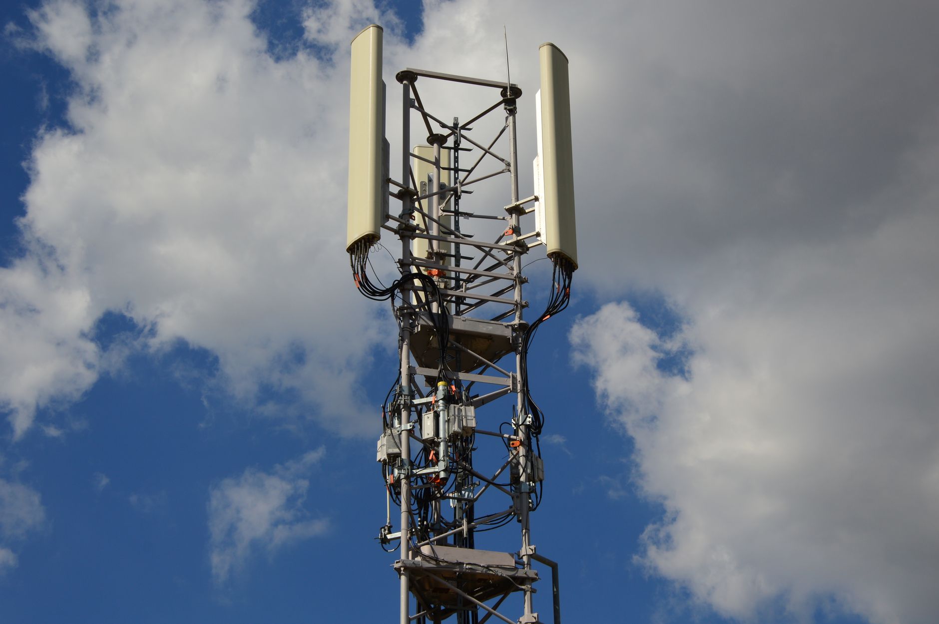 5G internet na doma: rychlosti, pokrytí a zkušenosti z praxe
