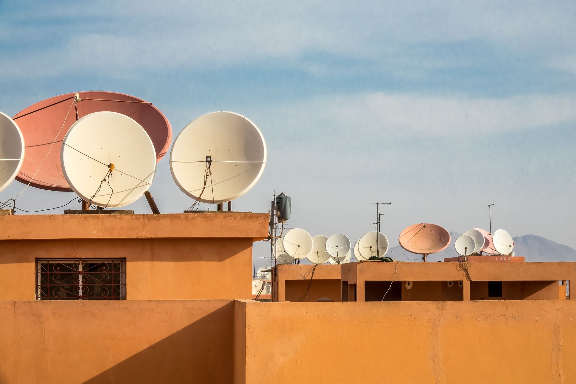 LTE anténa na chatu: jak zlepšit slabý signál svépomocí